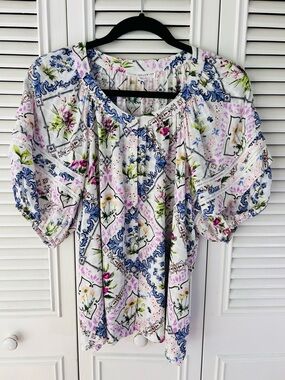 Jane and Delancey White Floral Peasant Tunic with Blue and Pink Accents